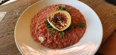 The Hampshire Bowman