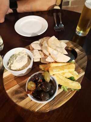 Giorgio's Mediterranean Restaurant And Bar