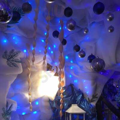 The Hanging Gate Pub And Restaurant