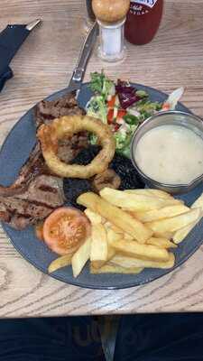 The Swan Hotel Restaurant & Bar