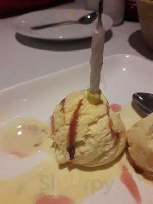 Taj Mahal Indian Restaurant