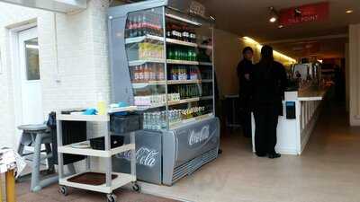 Edinburgh Woollen Mill Restaurant