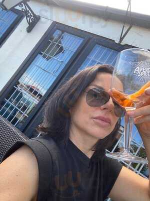 The Crab & Lobster Inn