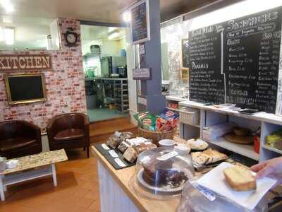 Blue Bean Coffee Shop & Cafe