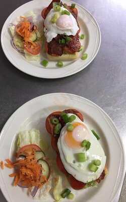 The Chapterhouse Cafe