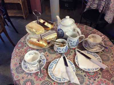 Jackie's Pantry And Tea Room