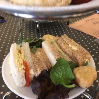 Hobson's Deli & Cafe