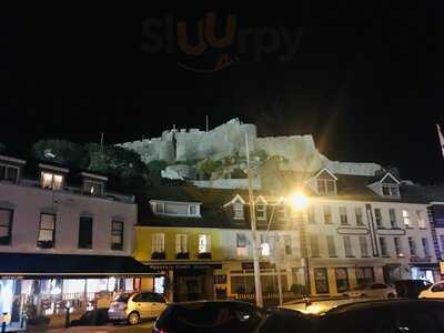 The Dolphin Grill & Bar