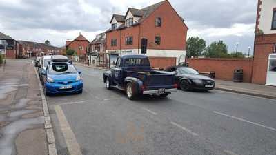 Manningtree Grill And Pizza