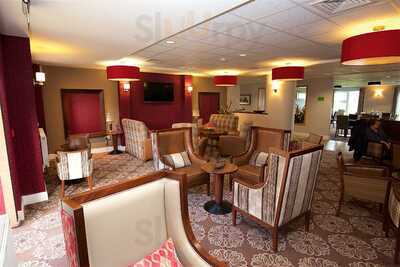 Edgar's Restaurant & Bar