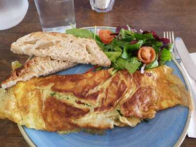 Sugarcane Cafe Bistro