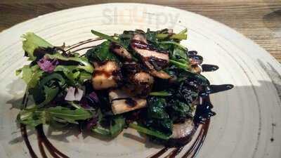 The Stanhill Pub & Kitchen