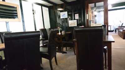 The Queens Inn