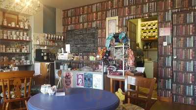 Drop Dead Vintage Parlour (ddvp)