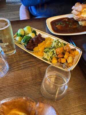 The Eliot Arms Restaurant