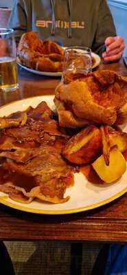 The Eliot Arms Restaurant