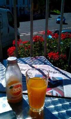 Cafe At 28 Plough Hill