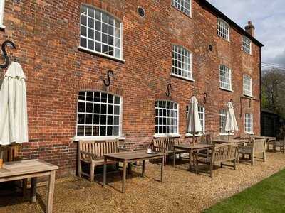 Riverside Cafe, Whitchurch Silk Mill