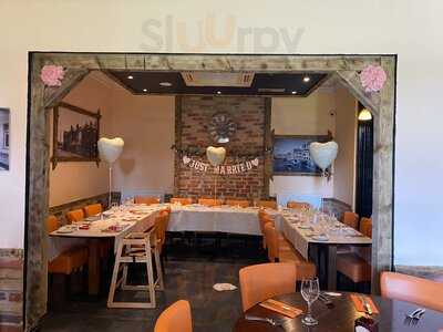 Chadderton Bar And Grill