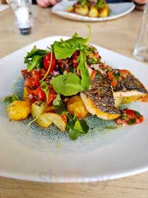 The Terrace Bar & Restaurant