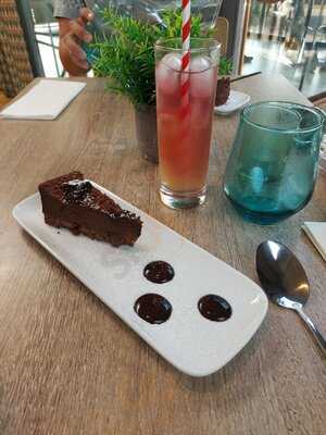 The Terrace Bar & Restaurant