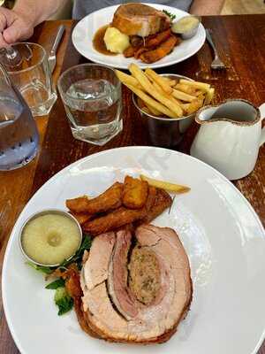 The Anchor Riverside Pub And Restaurant