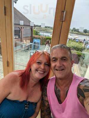 The Anchor Riverside Pub And Restaurant