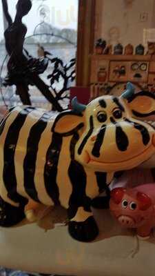 Vintage Home And Fashion With Olde Penny's Tea Room