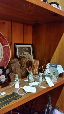 Vintage Home And Fashion With Olde Penny's Tea Room