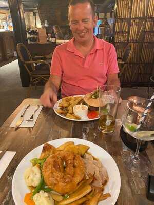 The Fox On The Green