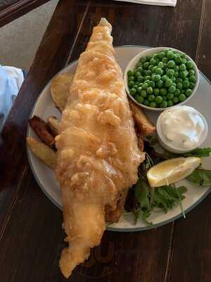 The Fox On The Green