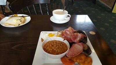 Golden Acres Garden Centre - The Gardeners Rest