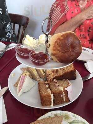 High Beeches Tea Room And Tea Garden