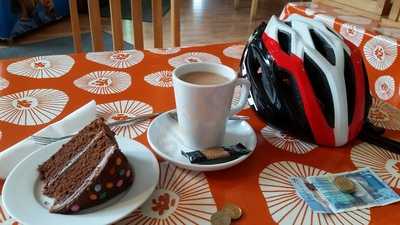 East Port Garage And Coffee Shop