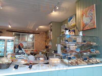 Moondance Cafe, Deli And Gifts