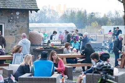 Stables Bistro - Photo 8