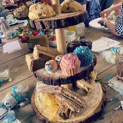 Light Ash Farm Shop And Cafe