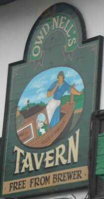 Owd Nell's Tavern