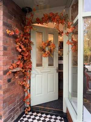 Baytree Flowers & Coffeehouse