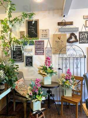 Baytree Flowers & Coffeehouse