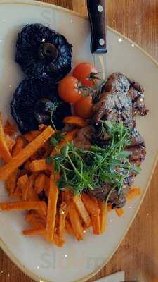 The Swan At Martin Hussingtree