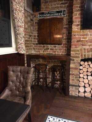 Ruby's At The Medway Inn