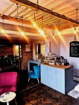 The Old Boot At Wellington