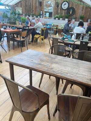 Wellington Home & Gardens