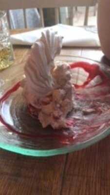 The Frog & Wicket, Eversley