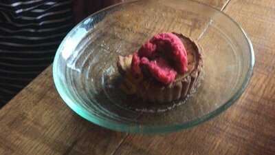 The Frog & Wicket, Eversley