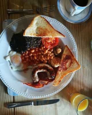 The Hope And Anchor Inn