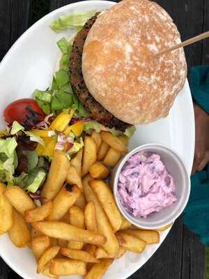 The Three Horseshoes Towersey