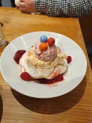 Massimos At The Log Cabin