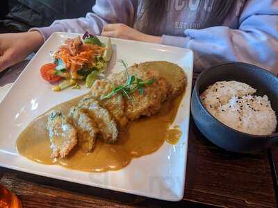 Kamakura Sushi & Ramen Restaurant